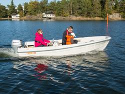 400 CC Ohjauspulpetilla