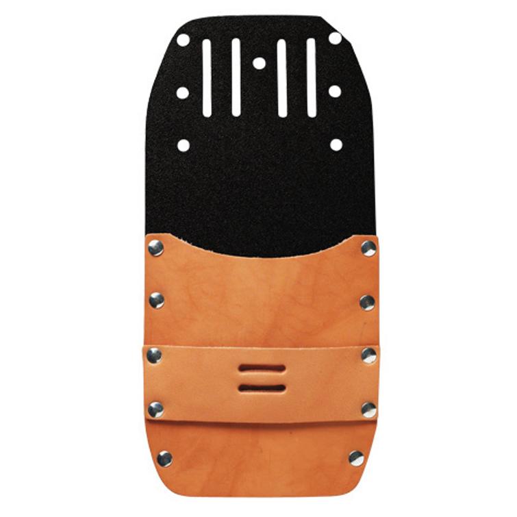 Kombikotelo kiinte&auml;ll&auml; kiilanpidikkeell&auml;