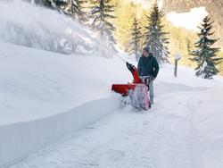 Honda HSS 1380A ETD lumilinko