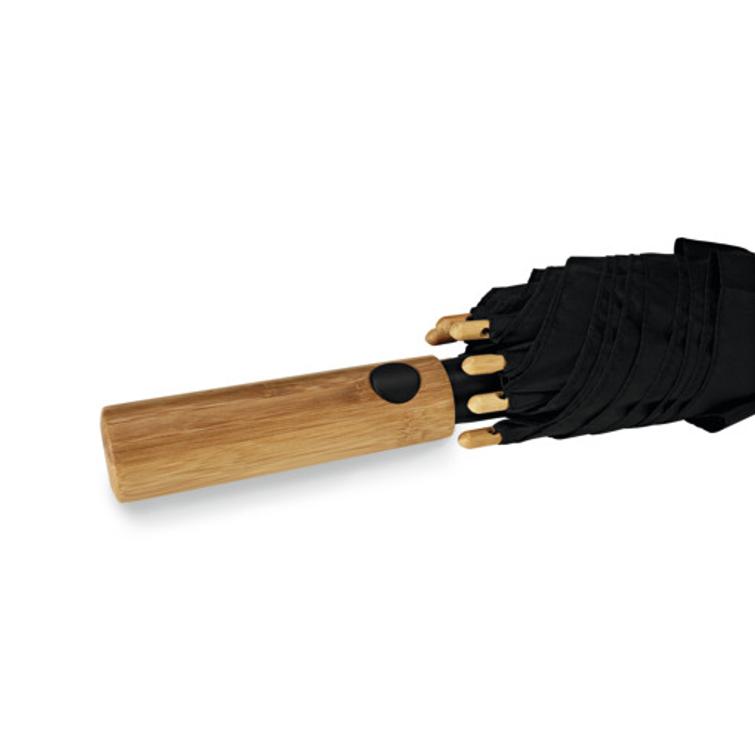 Sateenvarjo bambukahvalla